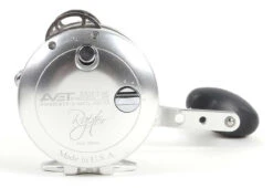 Avet HXJ 5/2 MC Raptor Two-Speed Lever Drag Casting Reel Silver LH -Fishing Journey Shop avet hxj 52 mc raptor two speed lever drag casting reel silver 91639.1650775717